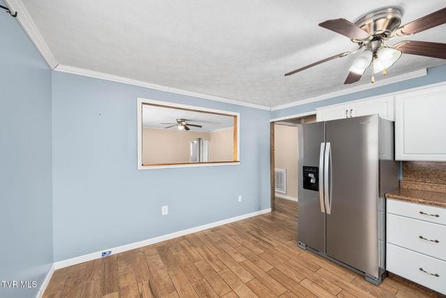 1253 Highway 321, Hampton, TN 37658