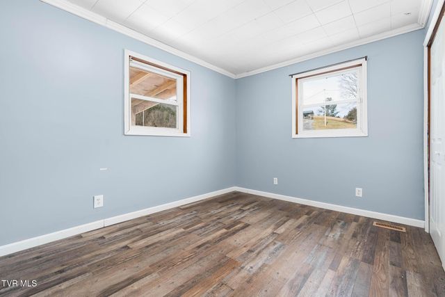 1253 Highway 321, Hampton, TN 37658