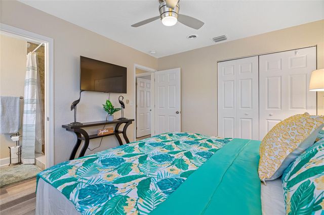 12271 137TH STREET N, Largo, FL 33774