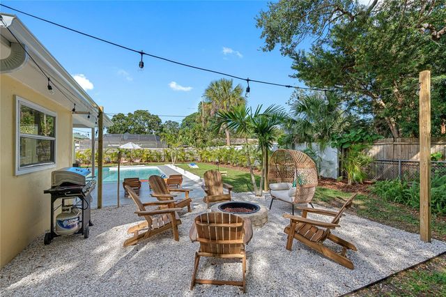 12271 137TH STREET N, Largo, FL 33774
