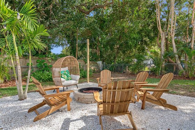12271 137TH STREET N, Largo, FL 33774