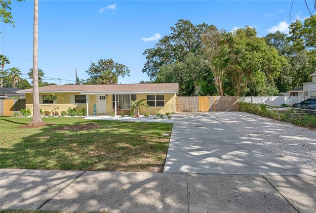 12271 137TH STREET N, Largo, FL 33774