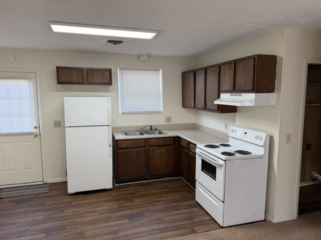 1506 Idlewild Dr Apt A, Lebanon, TN 37087