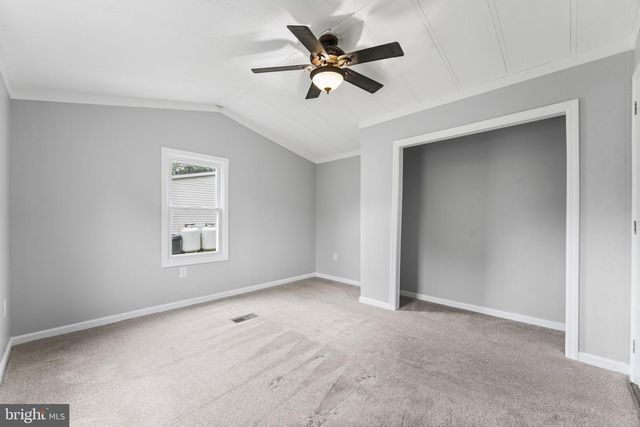 10 VINTAGE LN, Honey Brook, PA 19344