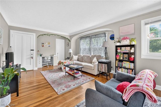 3559 Gridley Road, Shaker Heights, OH 44122