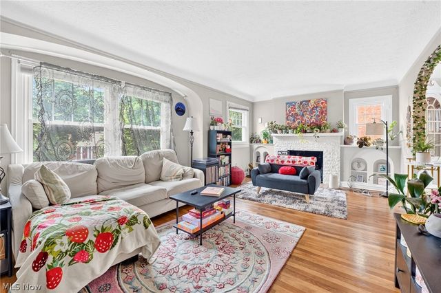 3559 Gridley Road, Shaker Heights, OH 44122