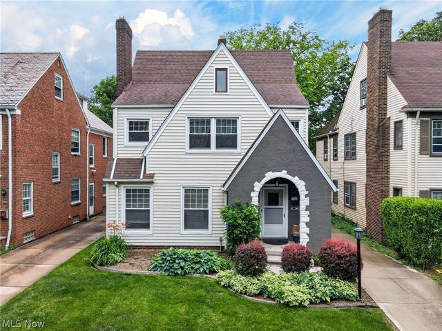 3559 Gridley Road, Shaker Heights, OH 44122