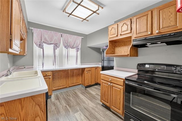 3559 Gridley Road, Shaker Heights, OH 44122