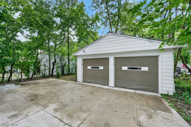 3559 Gridley Road, Shaker Heights, OH 44122