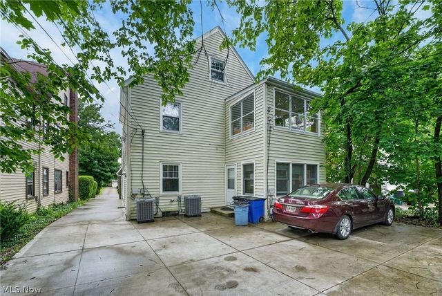 3559 Gridley Road, Shaker Heights, OH 44122
