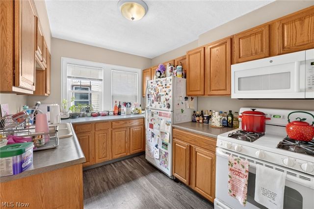 3559 Gridley Road, Shaker Heights, OH 44122