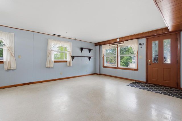 11140 N Ridge Road, Edgerton, WI 53534