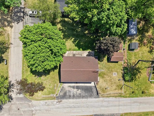 11140 N Ridge Road, Edgerton, WI 53534