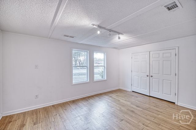 1001 Moreland Drive, Watkinsville, GA 30677