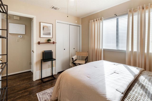 17490 Meandering Way 804, Dallas, TX 75252