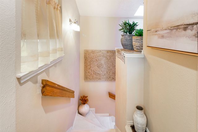 17490 Meandering Way 804, Dallas, TX 75252