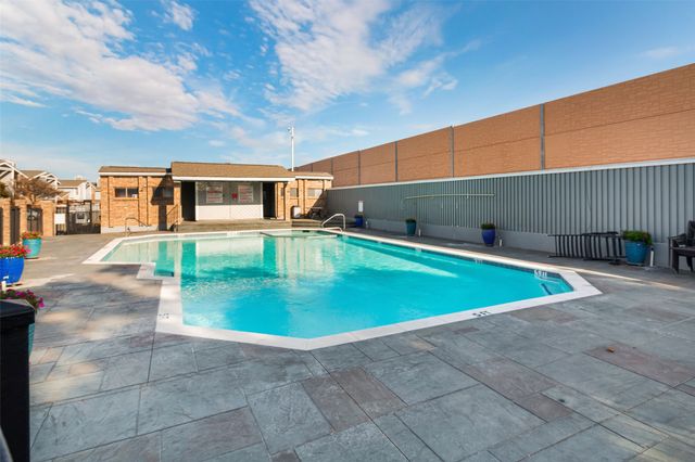 17490 Meandering Way 804, Dallas, TX 75252