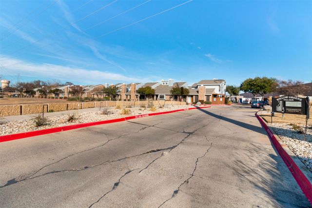 17490 Meandering Way 804, Dallas, TX 75252