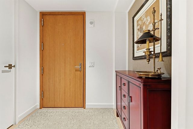 150 Seaport Blvd 8A, Boston, MA 02210