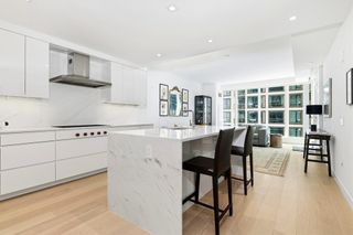 150 Seaport Blvd 8A, Boston, MA 02210