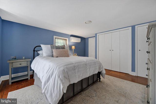 18 E LOUDOUN ST, Round Hill, VA 20141