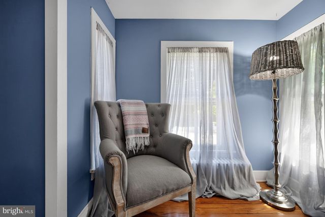 18 E LOUDOUN ST, Round Hill, VA 20141