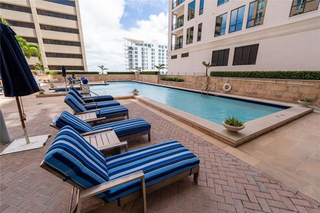 1350 MAIN STREET 200, Sarasota, FL 34236