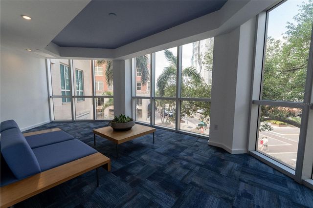 1350 MAIN STREET 200, Sarasota, FL 34236