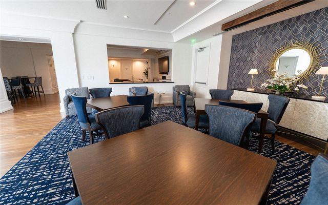 1350 MAIN STREET 200, Sarasota, FL 34236