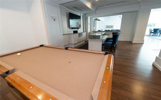 1350 MAIN STREET 200, Sarasota, FL 34236