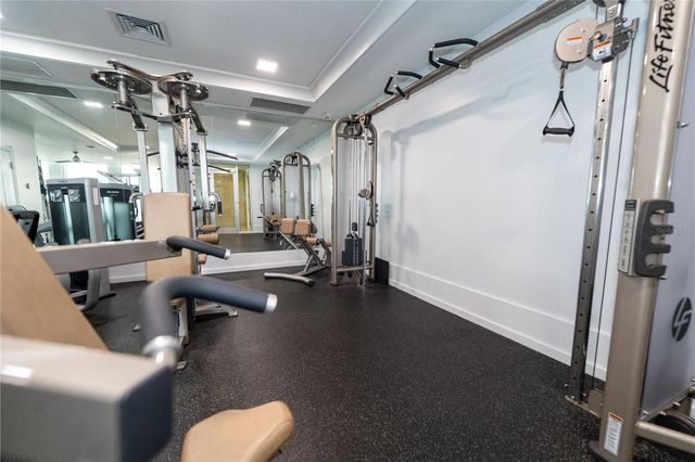 1350 MAIN STREET 200, Sarasota, FL 34236