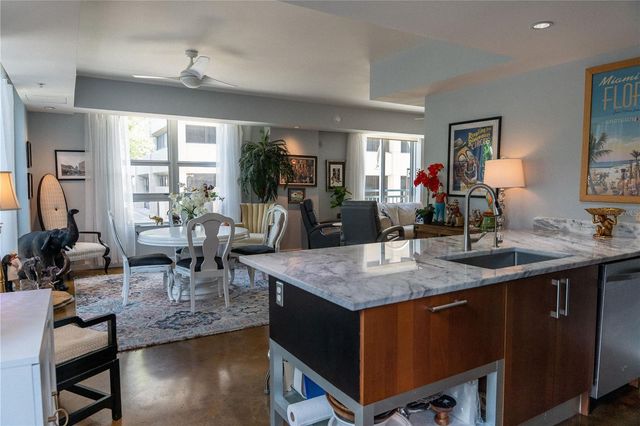 1350 MAIN STREET 200, Sarasota, FL 34236