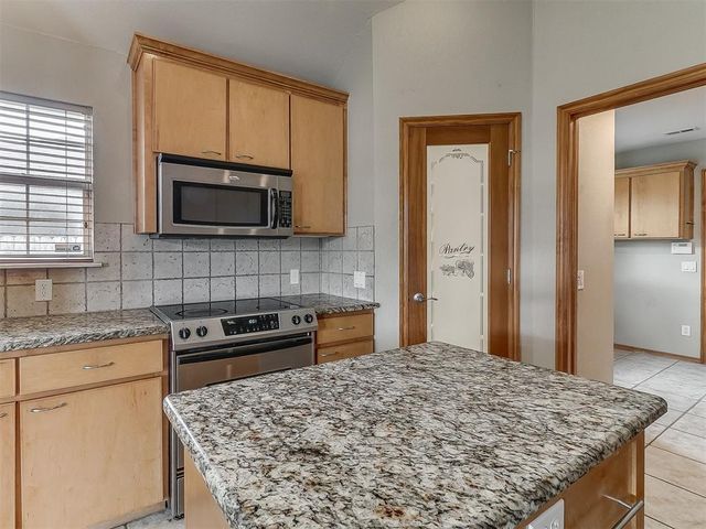 906 Renita Way, Oklahoma City, OK 73160