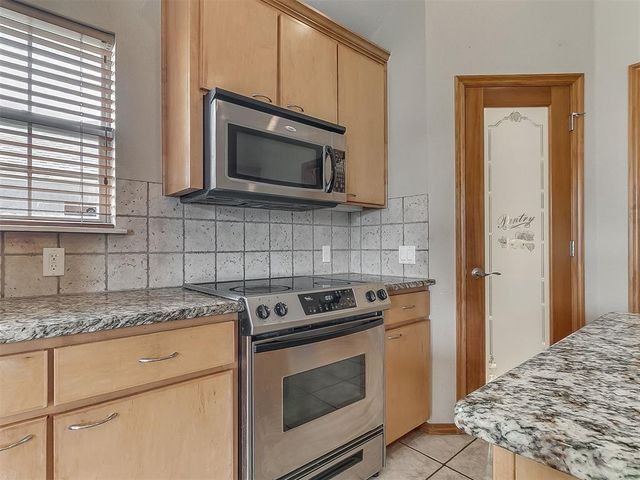 906 Renita Way, Oklahoma City, OK 73160