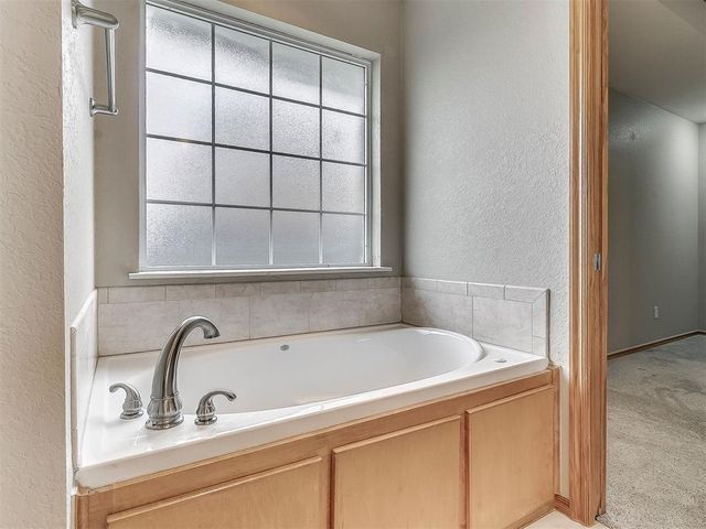 906 Renita Way, Oklahoma City, OK 73160