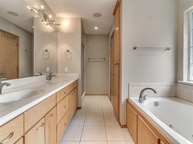 906 Renita Way, Oklahoma City, OK 73160