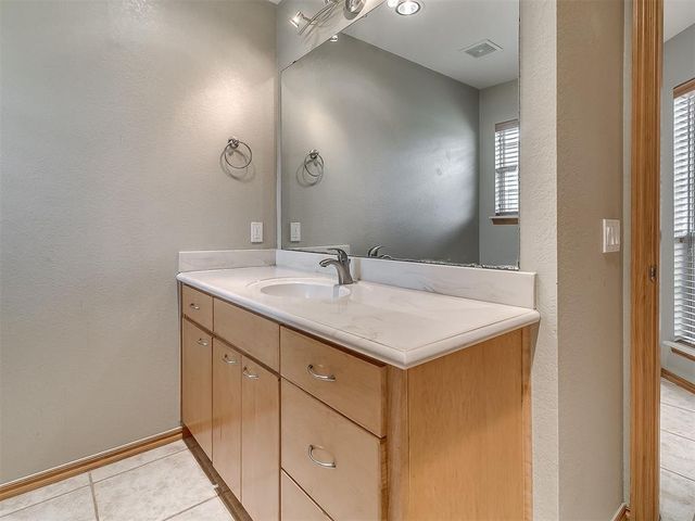 906 Renita Way, Oklahoma City, OK 73160