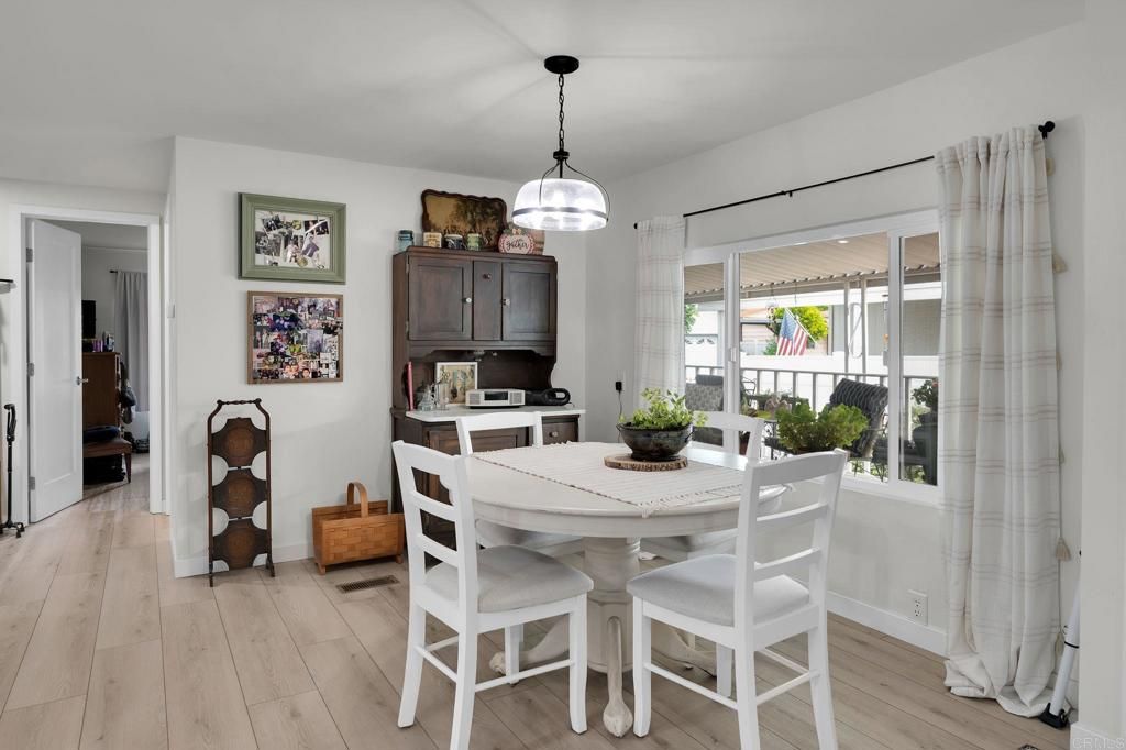 Image 18 of property listing at 9255 N Magnolia Avenue 34, Santee, CA 92071