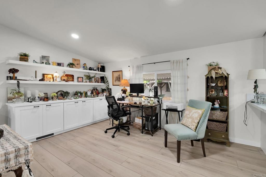 Image 19 of property listing at 9255 N Magnolia Avenue 34, Santee, CA 92071