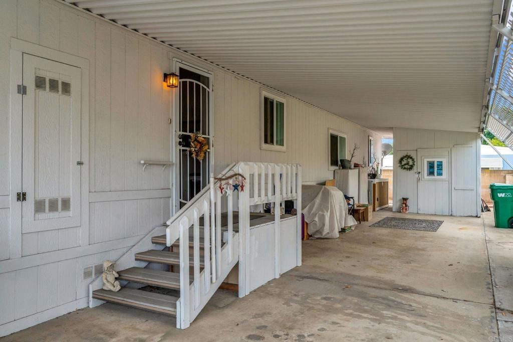 Image 6 of property listing at 9255 N Magnolia Avenue 34, Santee, CA 92071