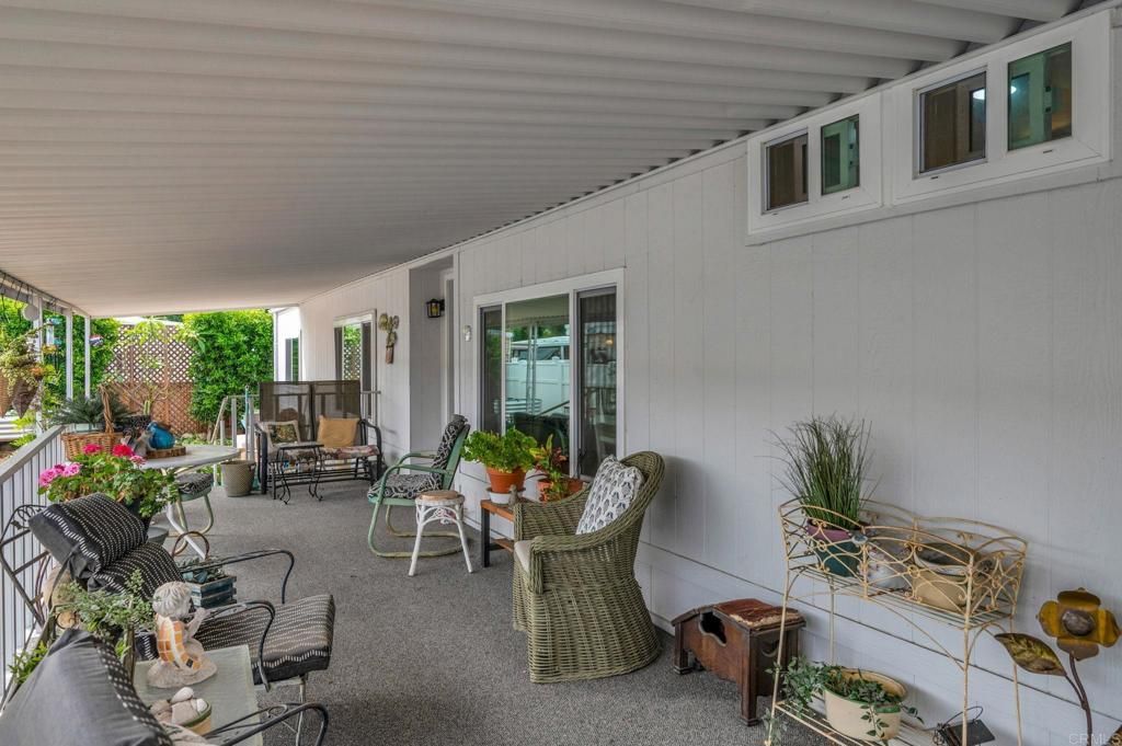 Image 8 of property listing at 9255 N Magnolia Avenue 34, Santee, CA 92071