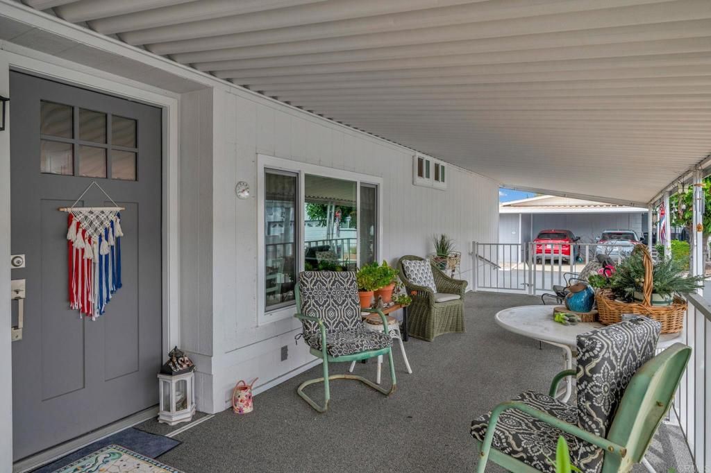 Image 9 of property listing at 9255 N Magnolia Avenue 34, Santee, CA 92071