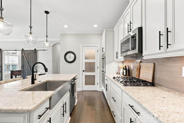 2213 Lincolnshire Lane, Waxhaw, NC 28173