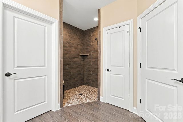 2213 Lincolnshire Lane, Waxhaw, NC 28173