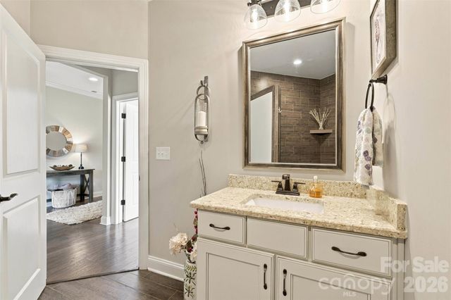 2213 Lincolnshire Lane, Waxhaw, NC 28173