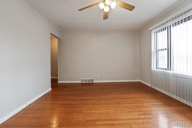 615 Florland Drive, Florissant, MO 63031