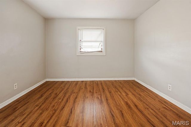 615 Florland Drive, Florissant, MO 63031