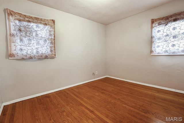 615 Florland Drive, Florissant, MO 63031