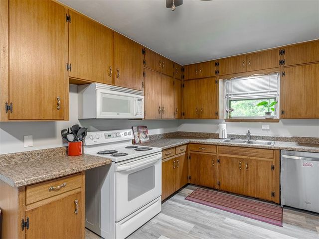 140 N Westchester Avenue, Norman, OK 73069