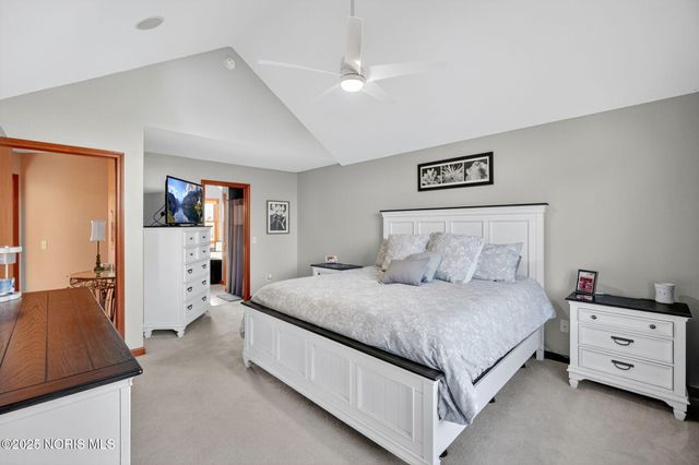 664 Little Creek Drive, Perrysburg, OH 43551